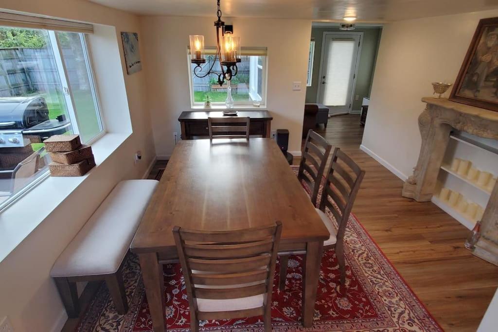 Luxury Dt Cottage - Free Parking - Self Check-In Anchorage Exterior photo